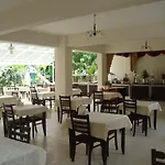 Sefik Bey 3*